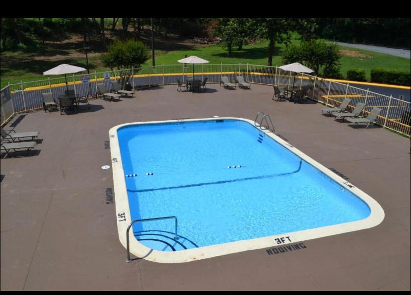 High Point Arcadia Inn מראה חיצוני תמונה